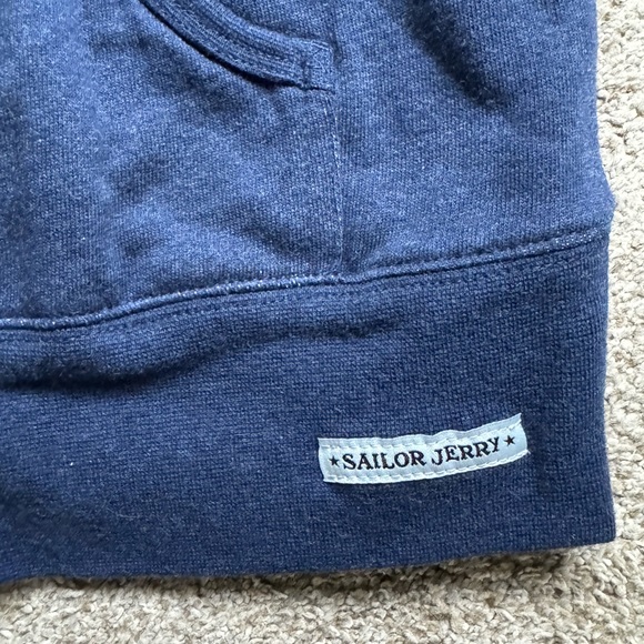 NWT Sherpa zip up with thumb holes - Picture 5 of 7